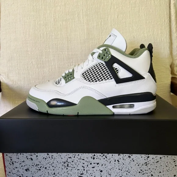 Jordan 4 retro ‘Seafoam’ - Picture 5 of 5